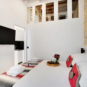  Apartment Cmg - Grands Boulevards / Rex France